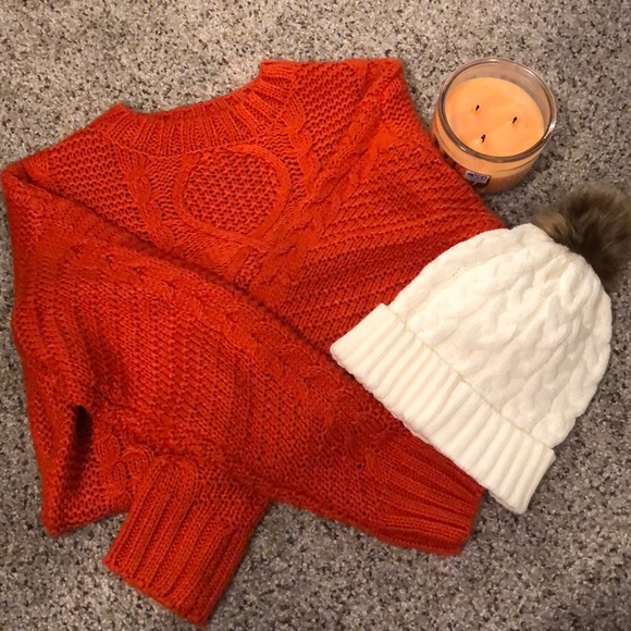 Forever 21 Sweaters - SOLD Soft Cable Knit Sweater